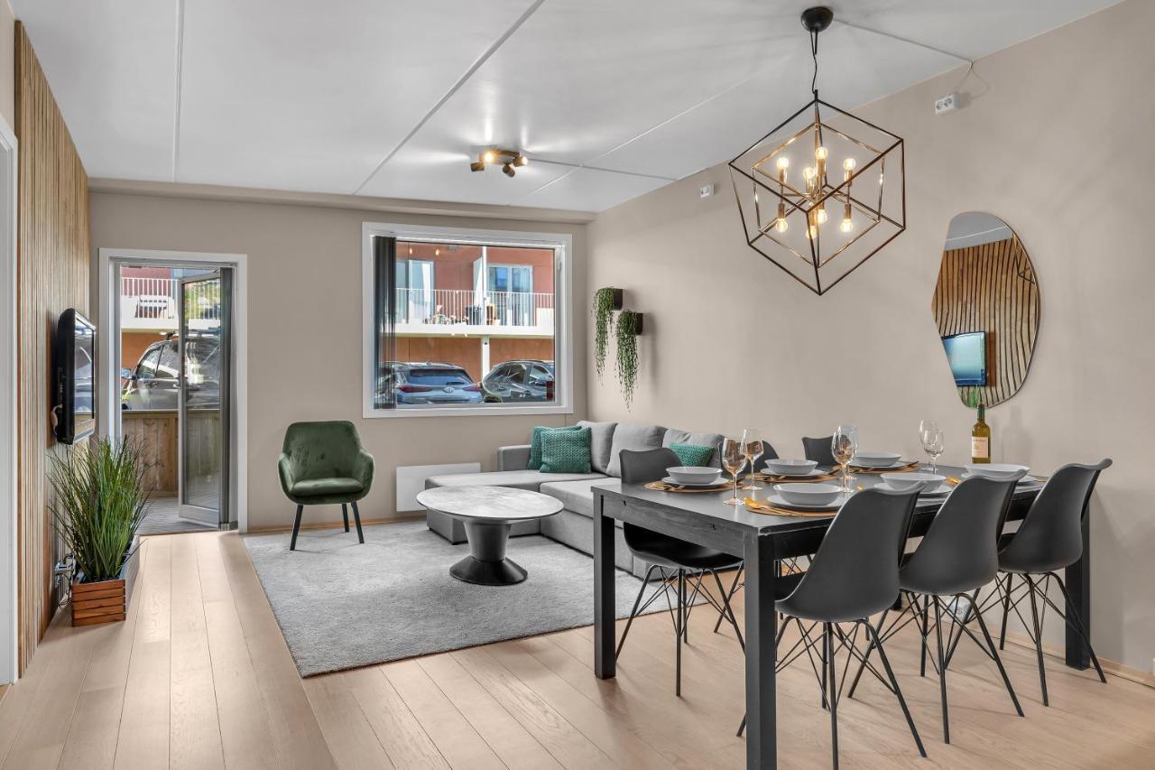 Arctic Homes - Quality Living ทรอมโซ ภายนอก รูปภาพ