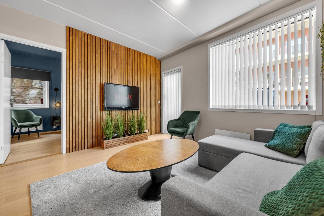 Arctic Homes - Quality Living ทรอมโซ ภายนอก รูปภาพ